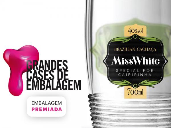O vencedor do prêmio Grandes Cases de Embalagem 2016 é nosso parceiro Cachaça Miss White.
